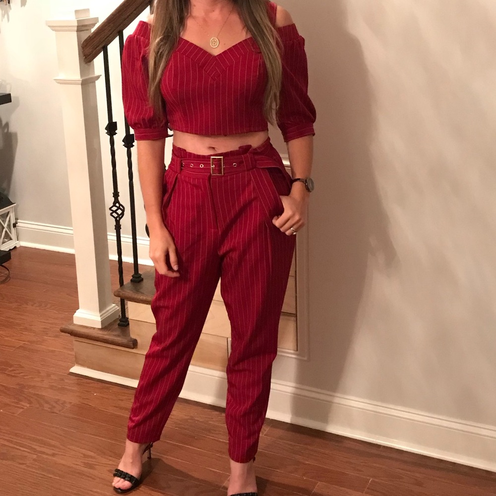 Red two piece - Picture 2 of 5